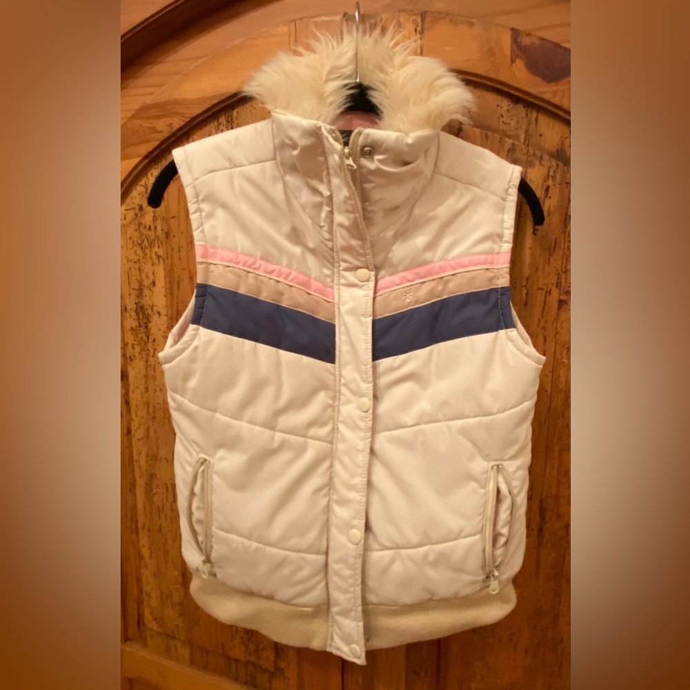 Retro Women’s Quilted Winter Vest, small